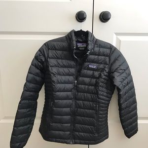 Patagonia Women’s Down Sweater Jacket